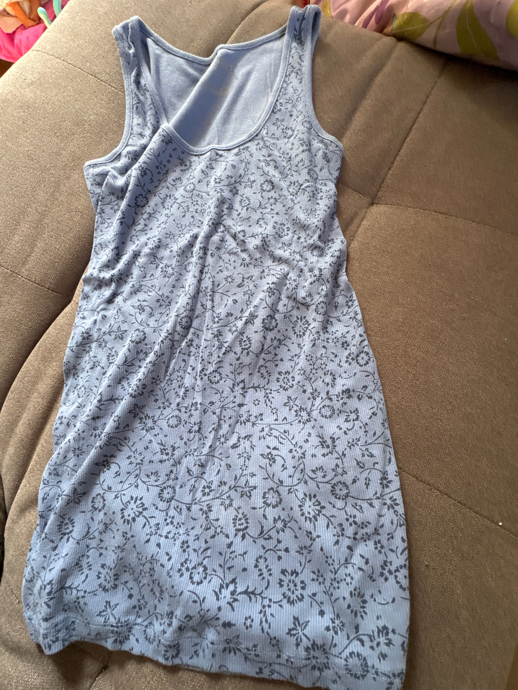 Old navy blue tank - size Women S (4-6)