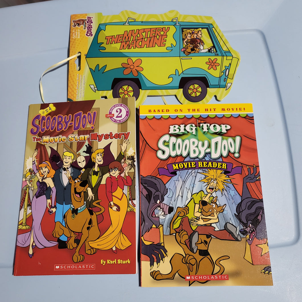 2 ScoobyDooBks &Stickers BigTop& MovieStarMystery