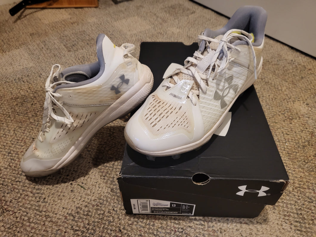 UnderArmour Molded Baseball Cleats, white - size Shoes-Men 13