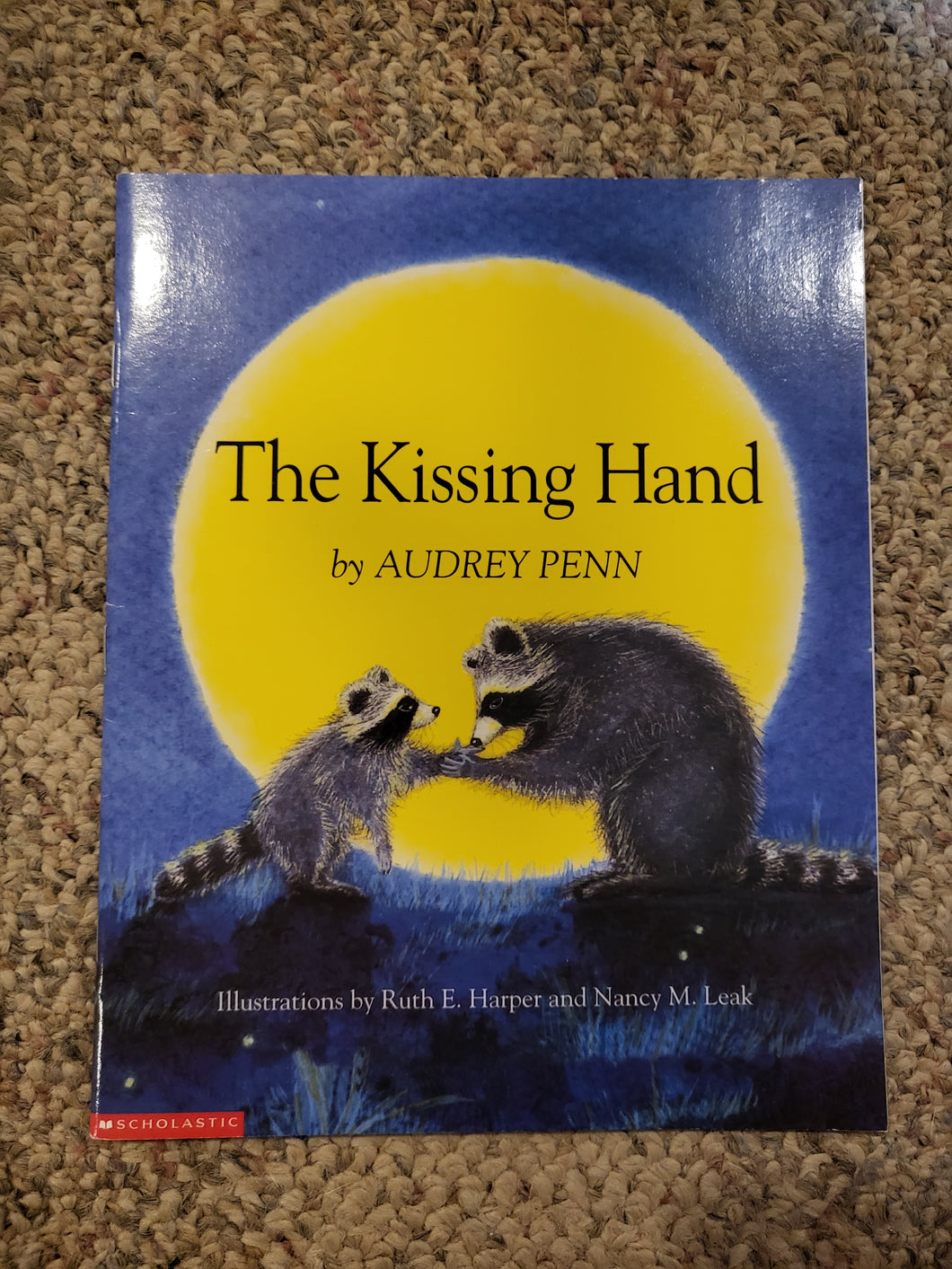 The Kissing Hand Picture Story Book