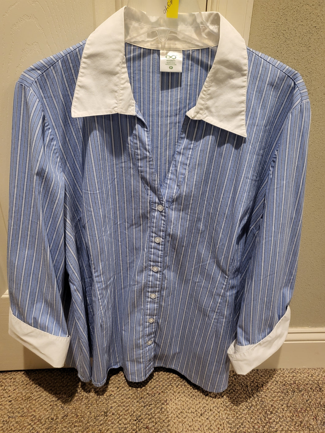 Motherhood Blu/wht Top Sz2X,3/4FrenchCuffsleves - size Women XXL (20-22)