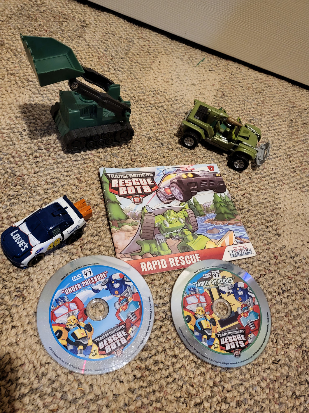 2 Transformers:LowesRace Car #48 & Hound/Jeep,