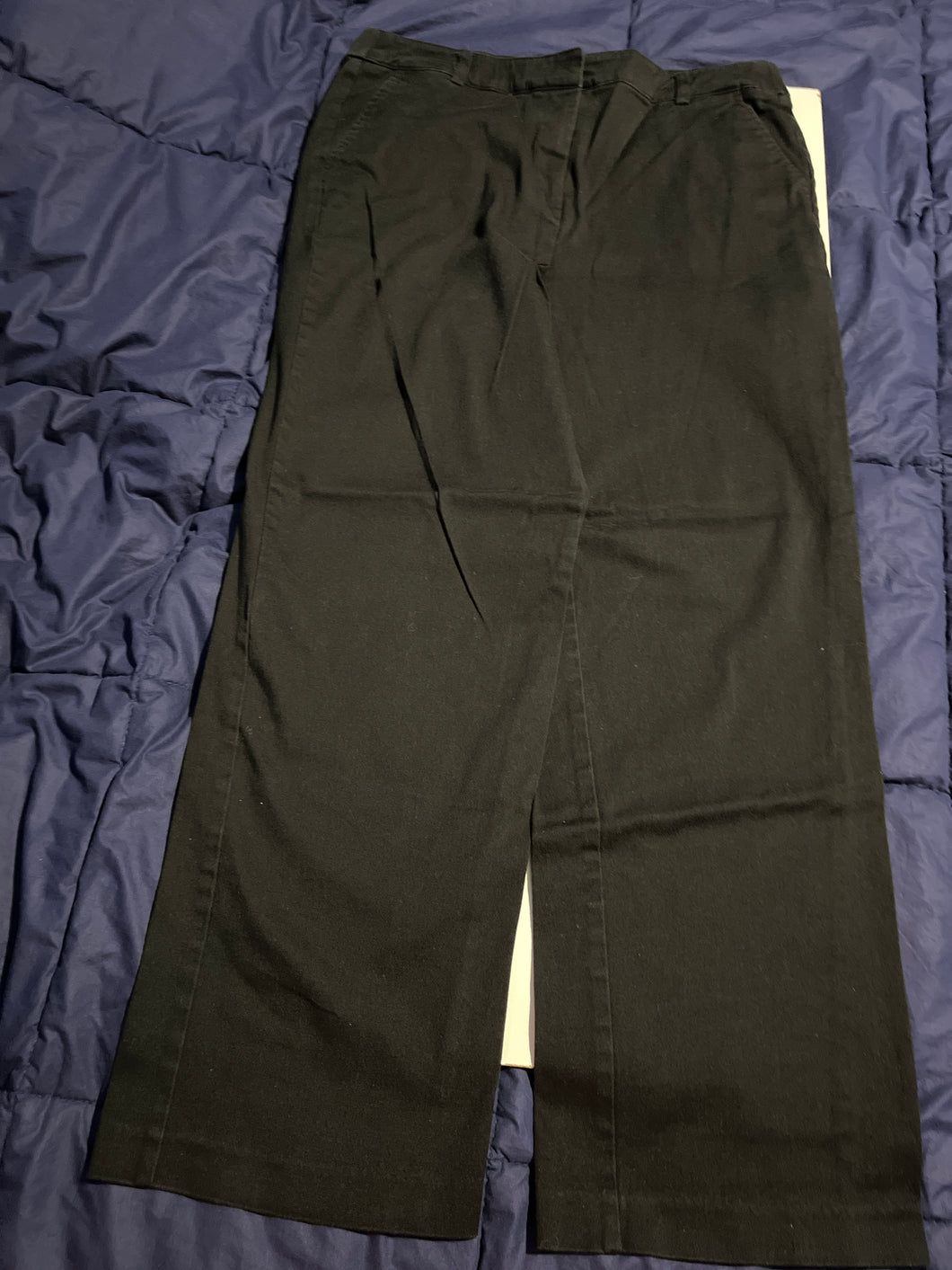 Ninety Black capri - size Women L (12)