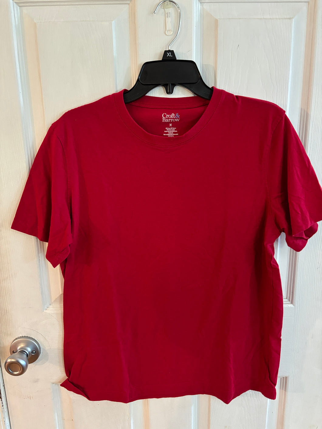 Croft and Borrow red tee Short sleeve - size Mens M