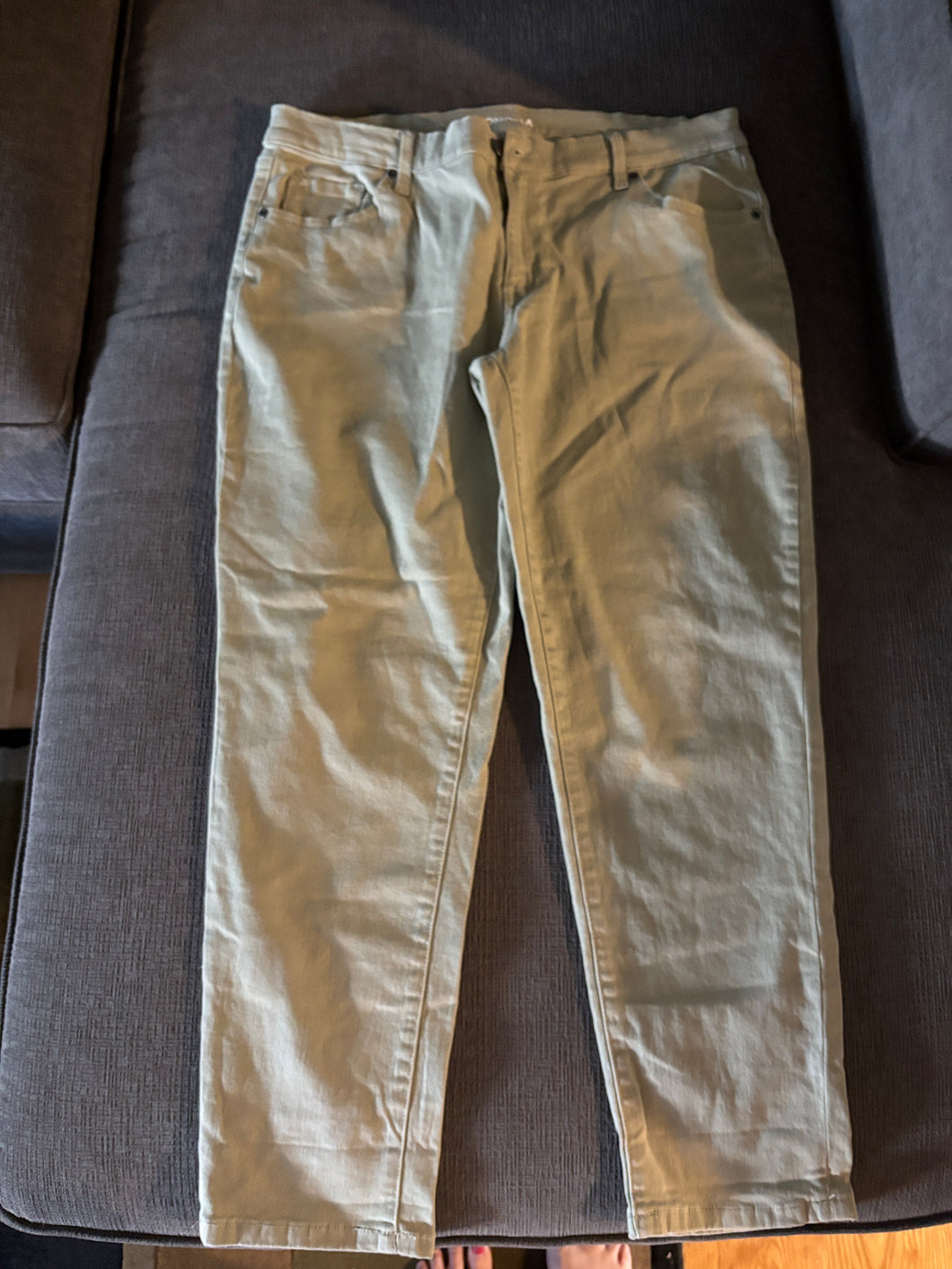 Sanoma girlfriend cut Size 12 lt green - size Women L (12)