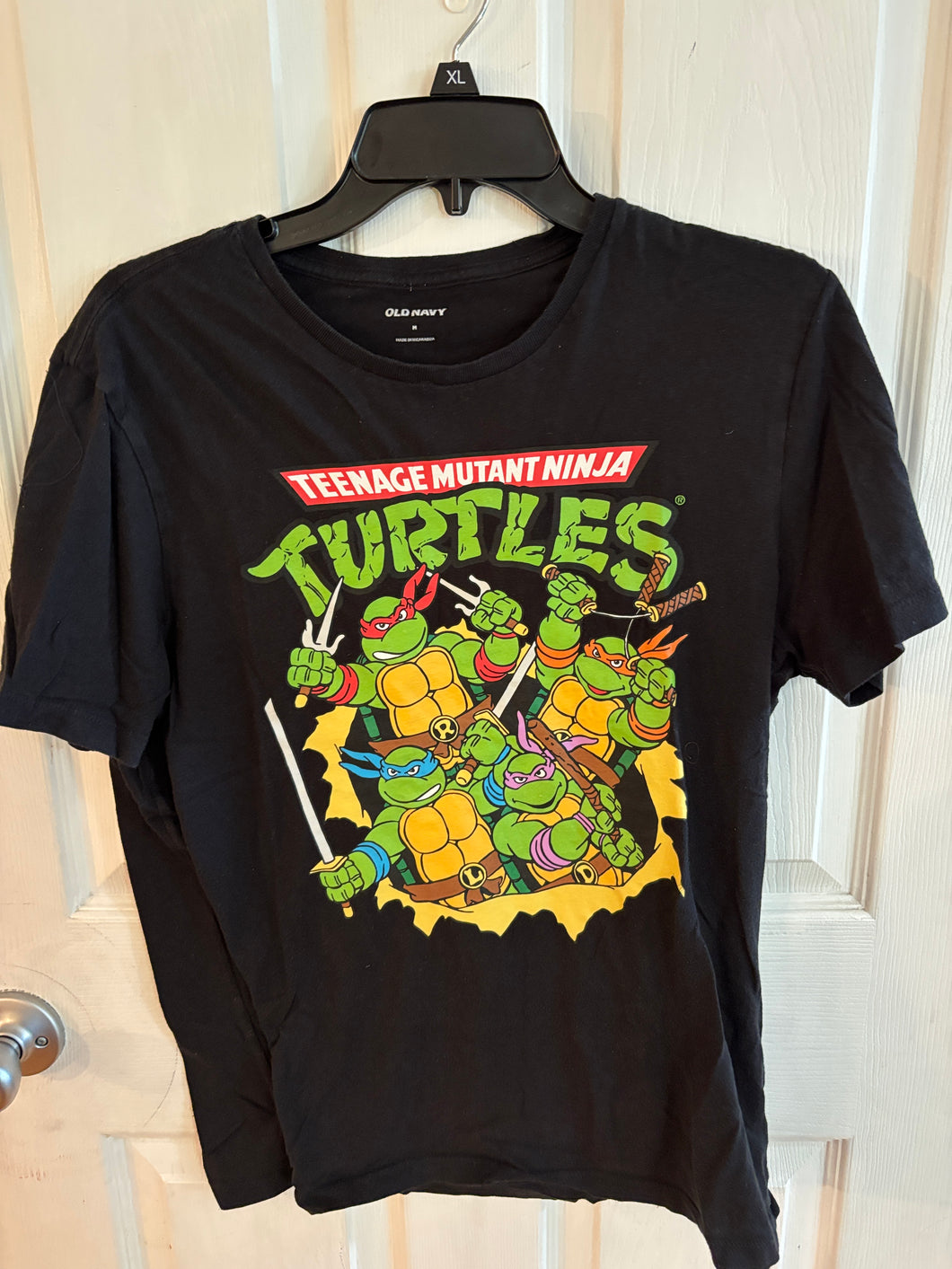 Old Navy TMNT BLK SS tee - size Mens M