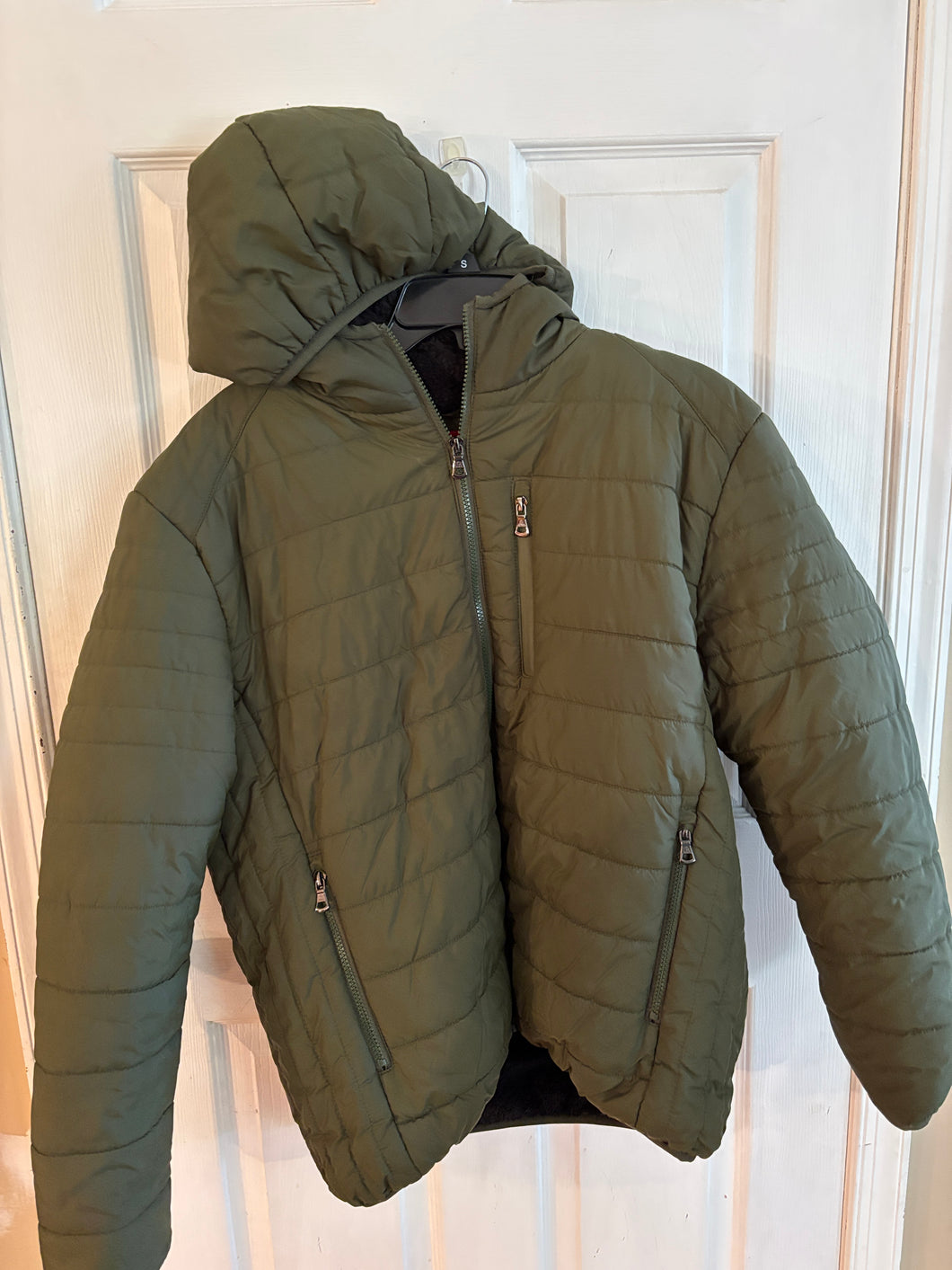 Winter coat. Green puffe W fleece lining. Spire - size Mens M