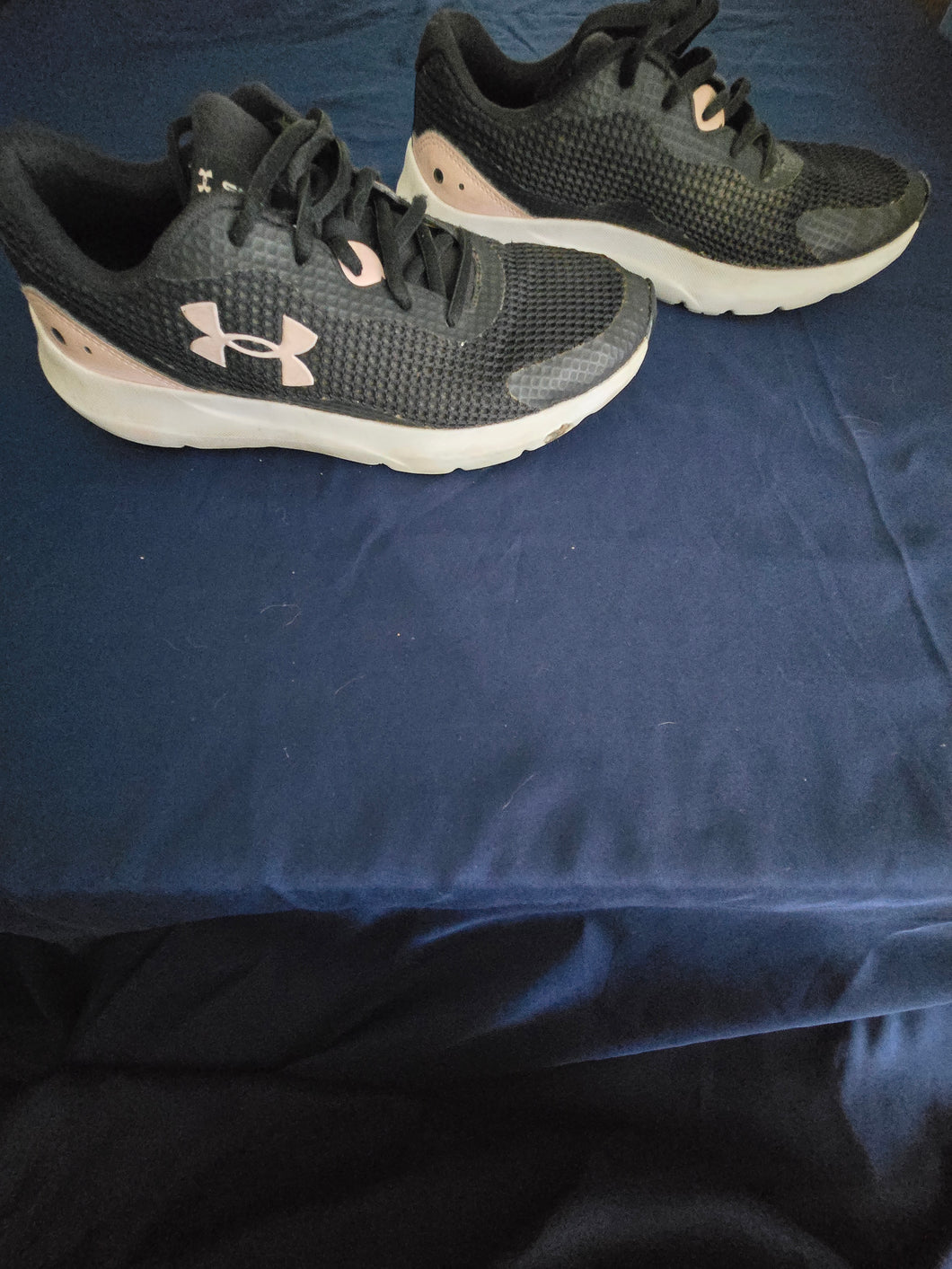 Under Armour Black & Pink - size Shoes-Womens 8.5