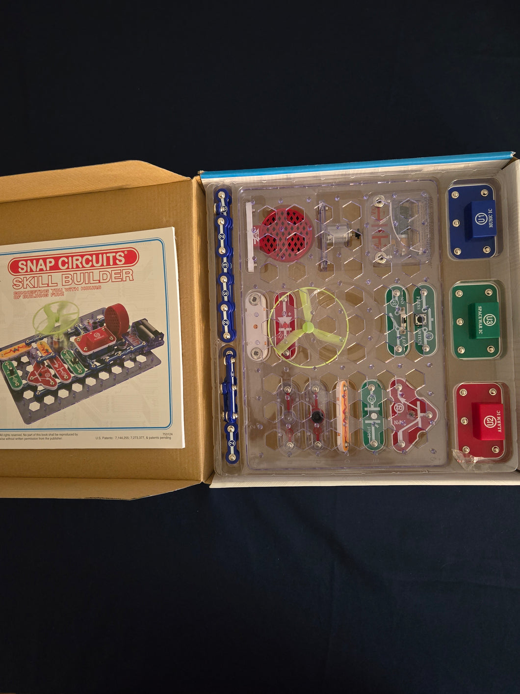 Snap Circuits Skill Builder 125 Projects