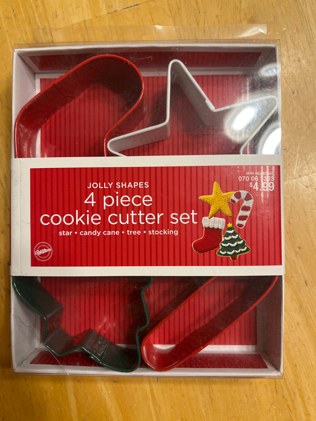 New 4pc Cookie Cutter Se Wilton