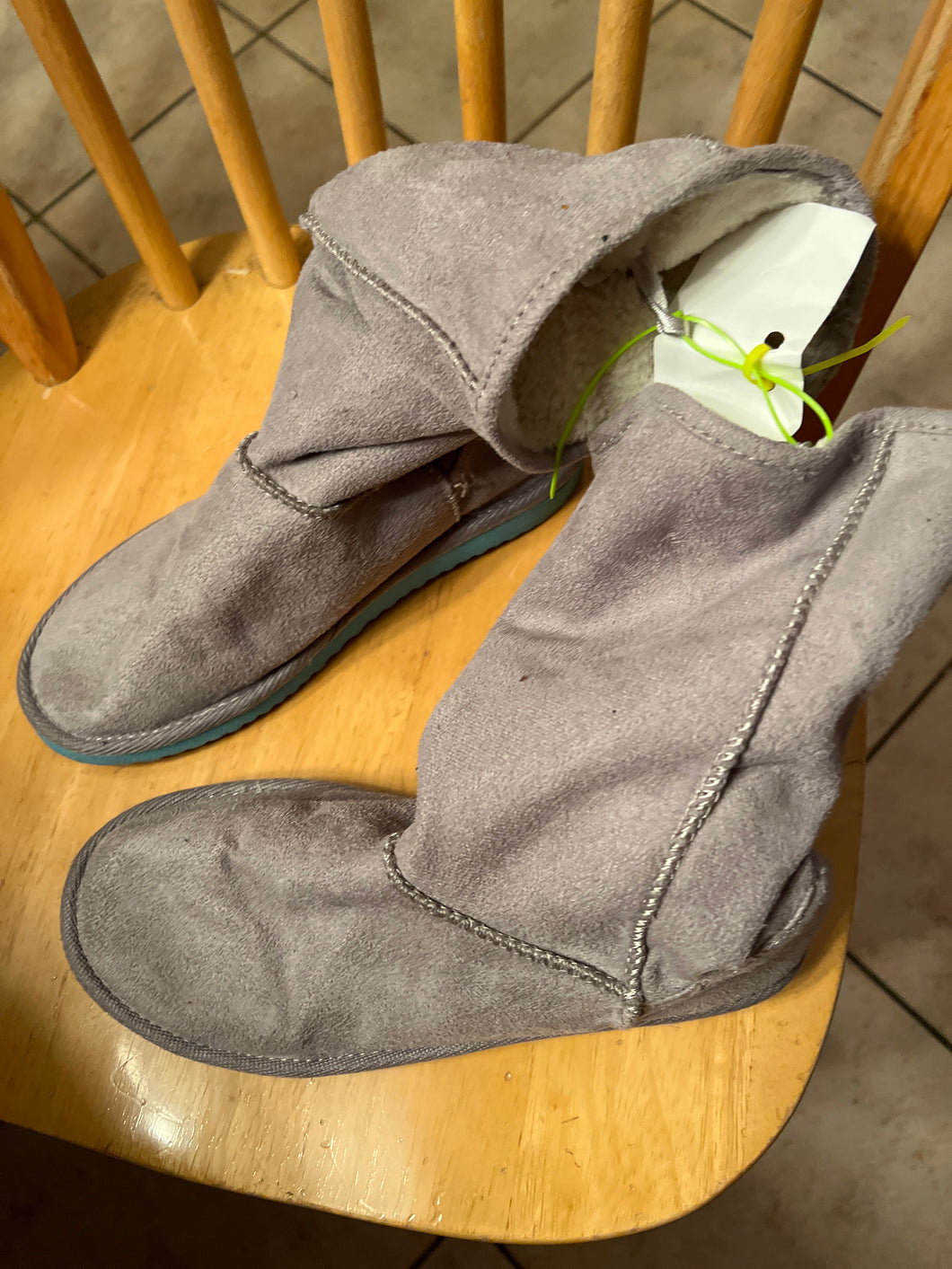 Grey Boots - size shoes-youth 5