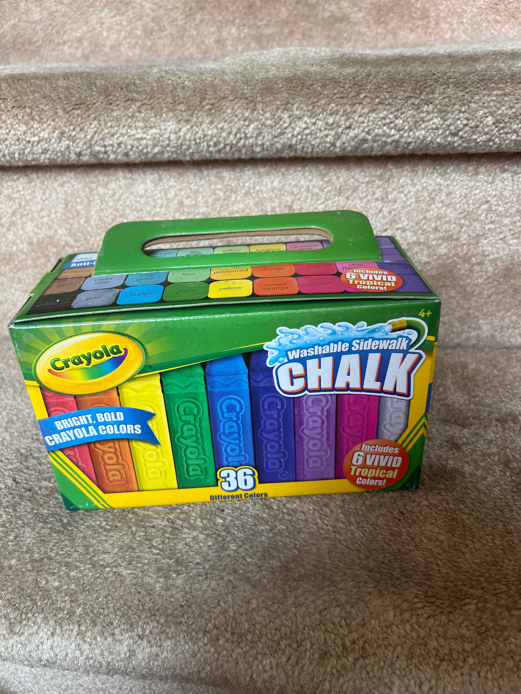 Chalk Crayola - size 24 Months