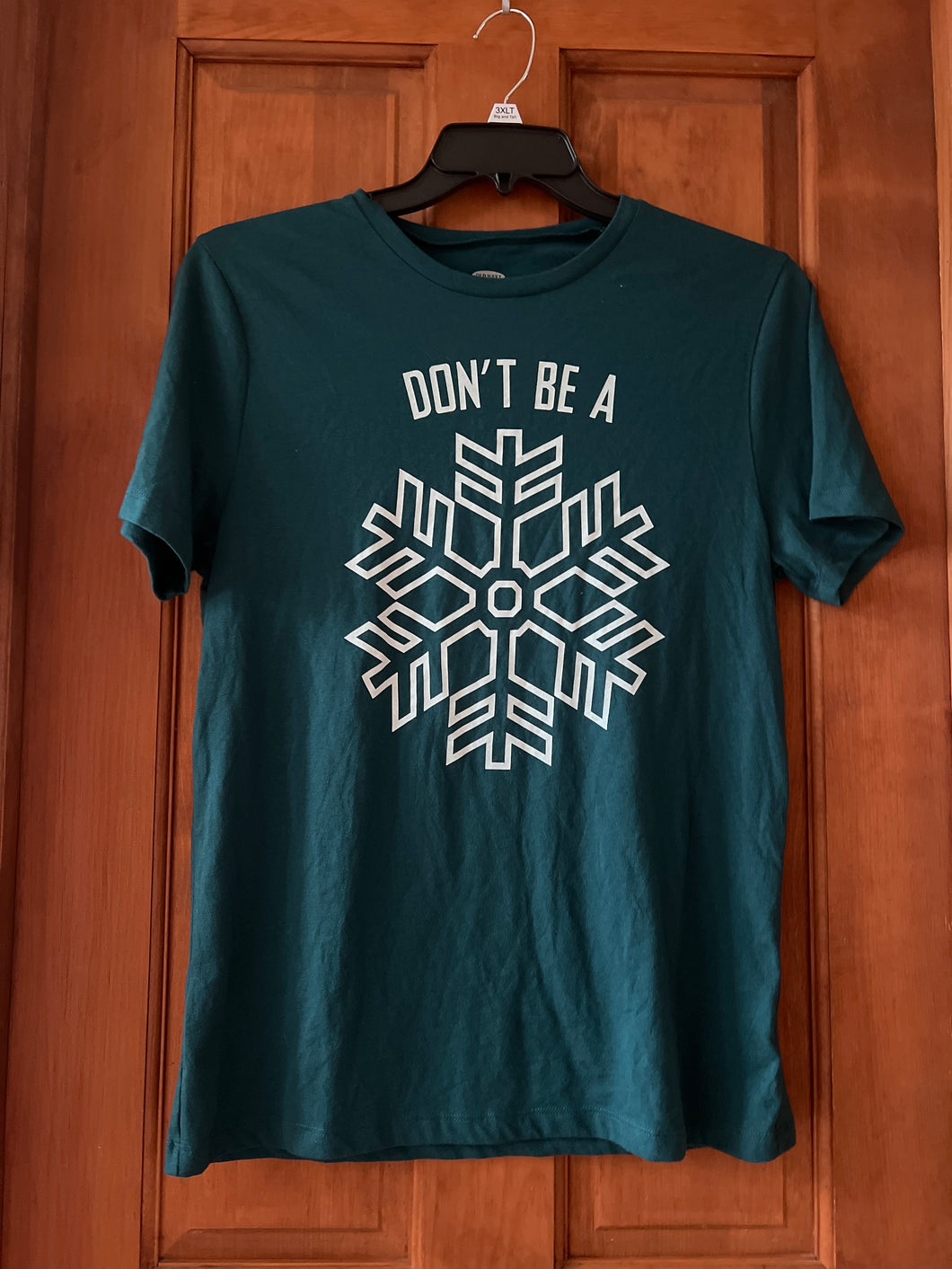 Don't Be A Flake Tee Old Navy - size Mens M