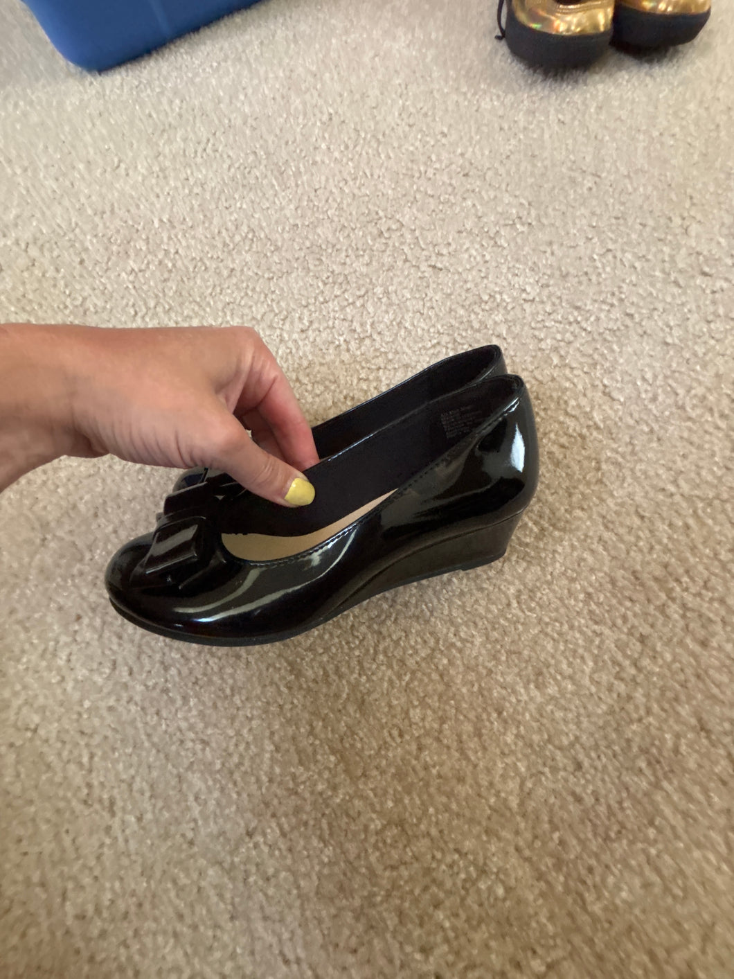 American Eagle heeled black shoes - size Shoes-youth   12