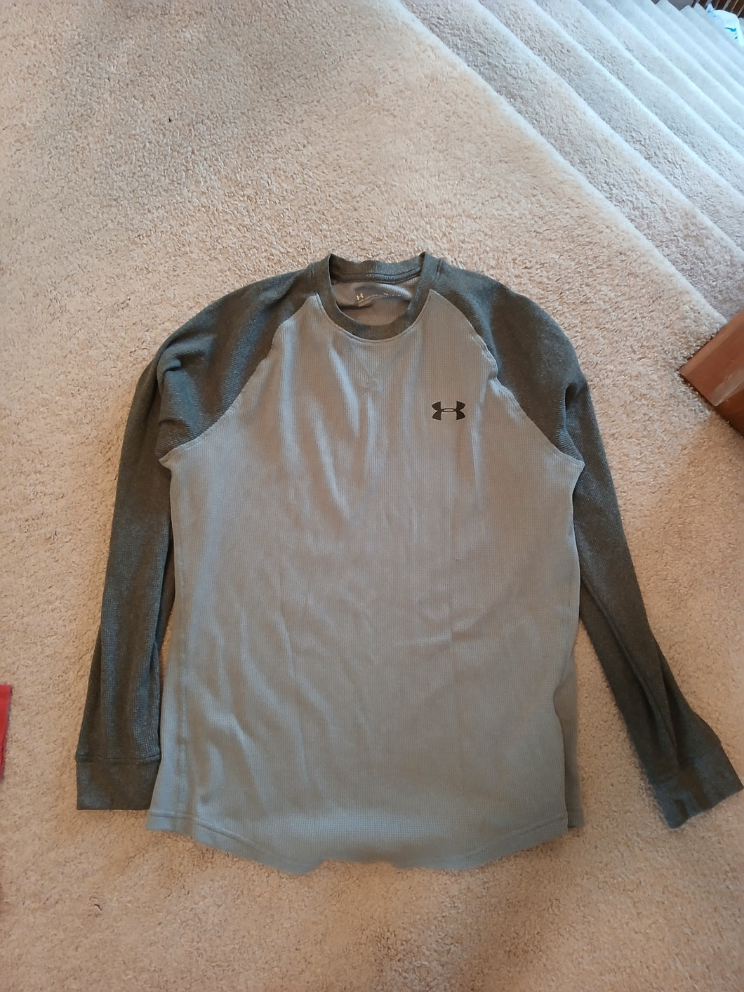 Under Armour Grey Long-sleeved Shirt - size Mens M