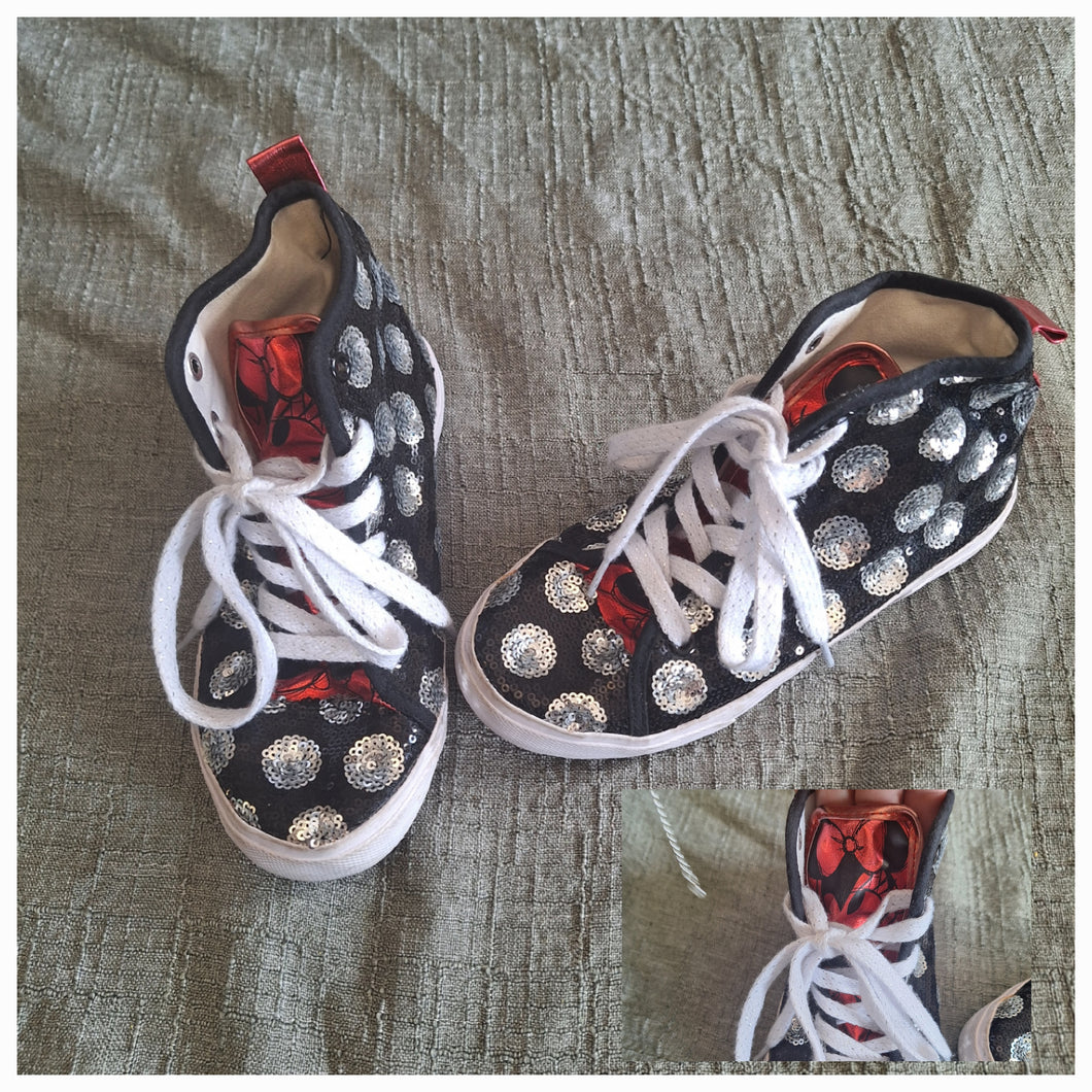 DISNEY HIGH TOPS BLACK RED SILVER - size shoes-youth 5