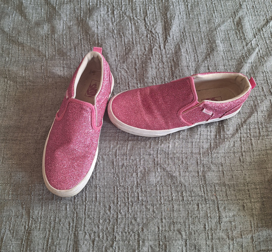 NIKE PINK SNEAKERS WHITE PINK SILVER - size Shoes-youth 4