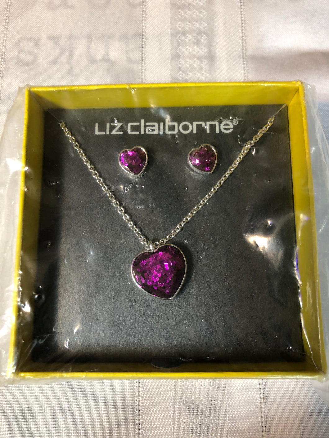 Liz Claiborne NIB Heart necklace/earrings