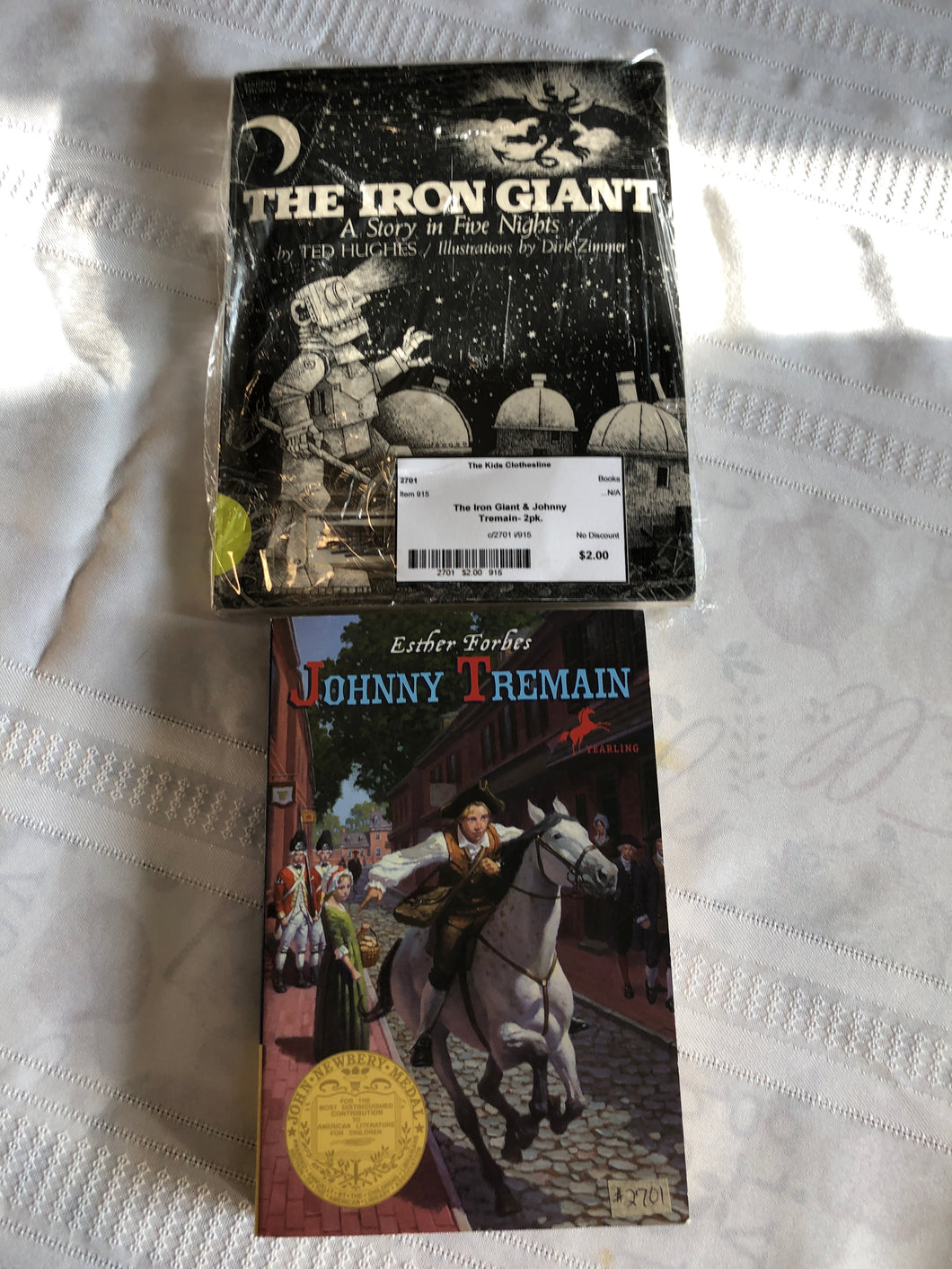 The Iron Giant & Johnny Tremain- 2pk.