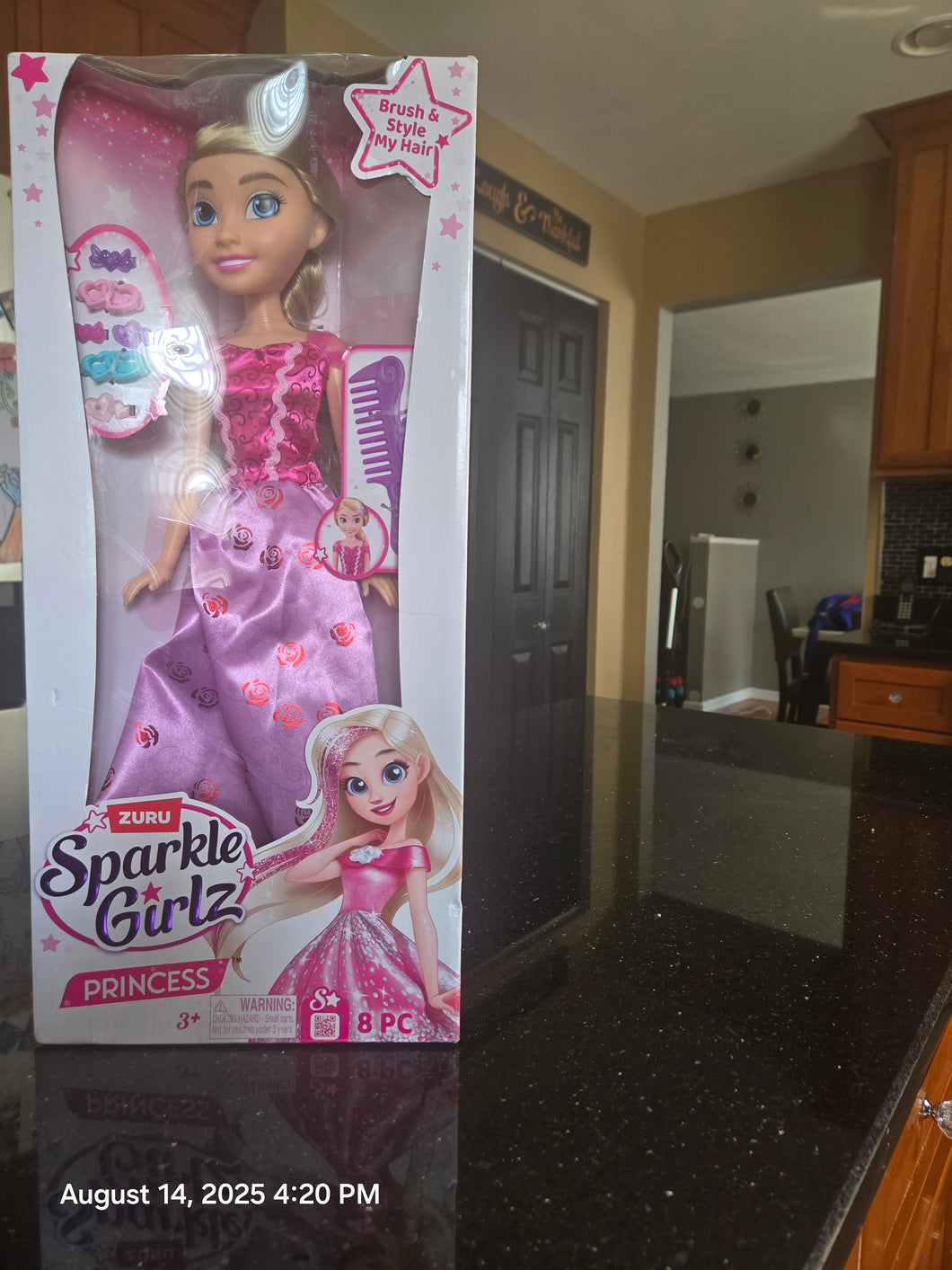 Zuru Princess Sparkle Girls Doll New NIB 8pc S