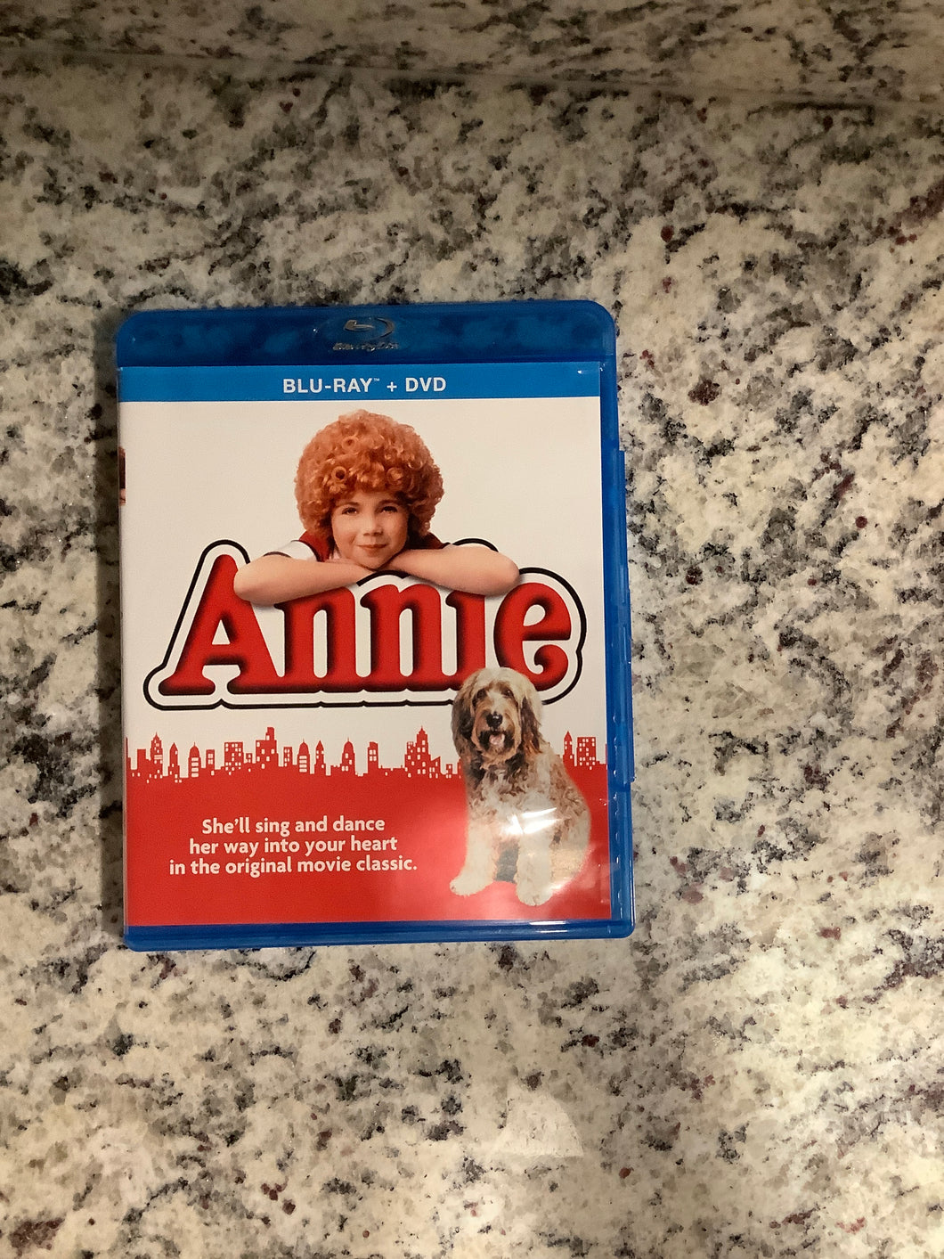 Annie Dvd And blue ray disc