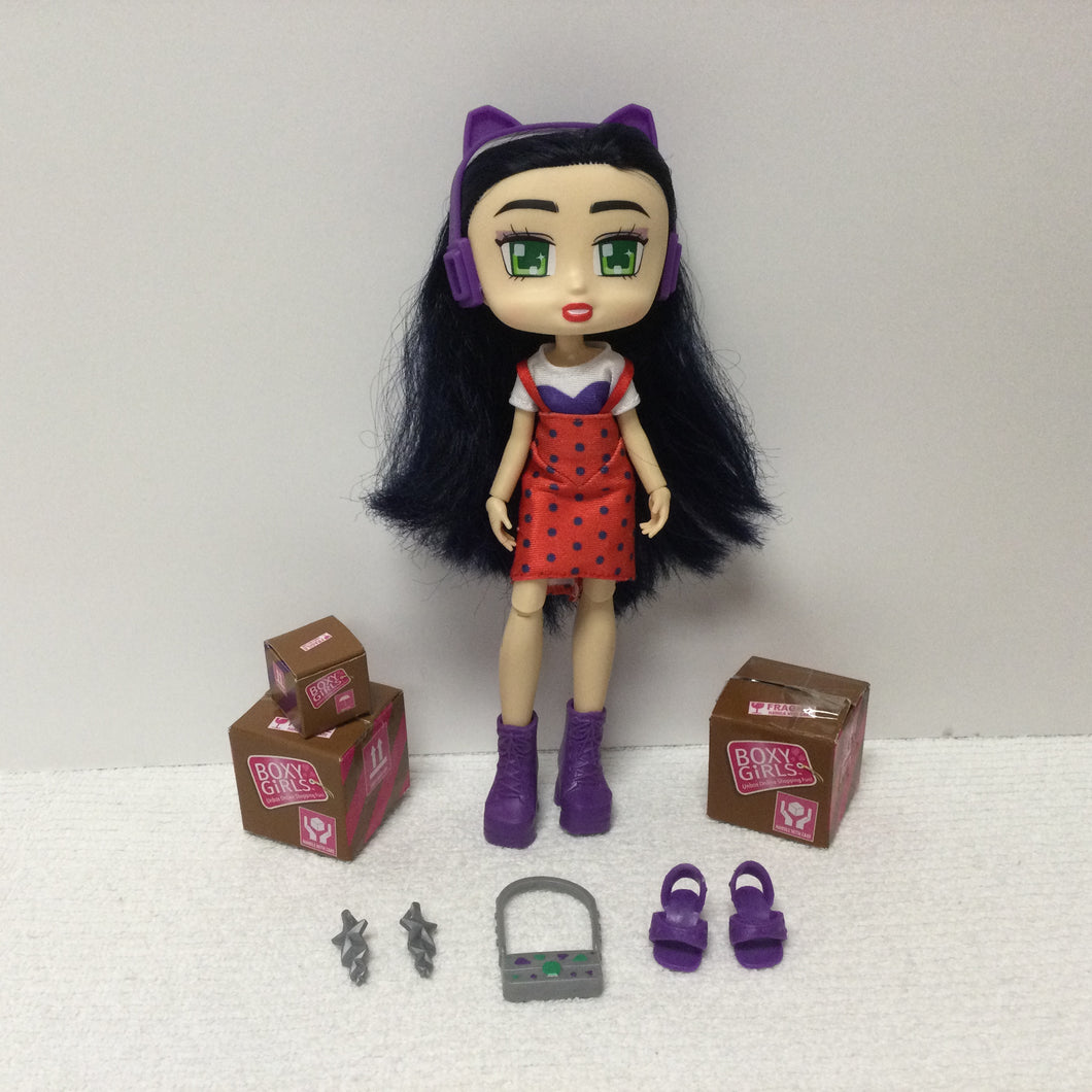 Boxy Girls Riley Doll With Accessories