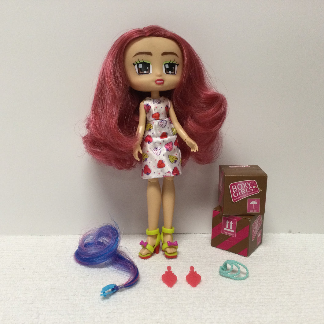Boxy Girls Apple Doll With Accessories