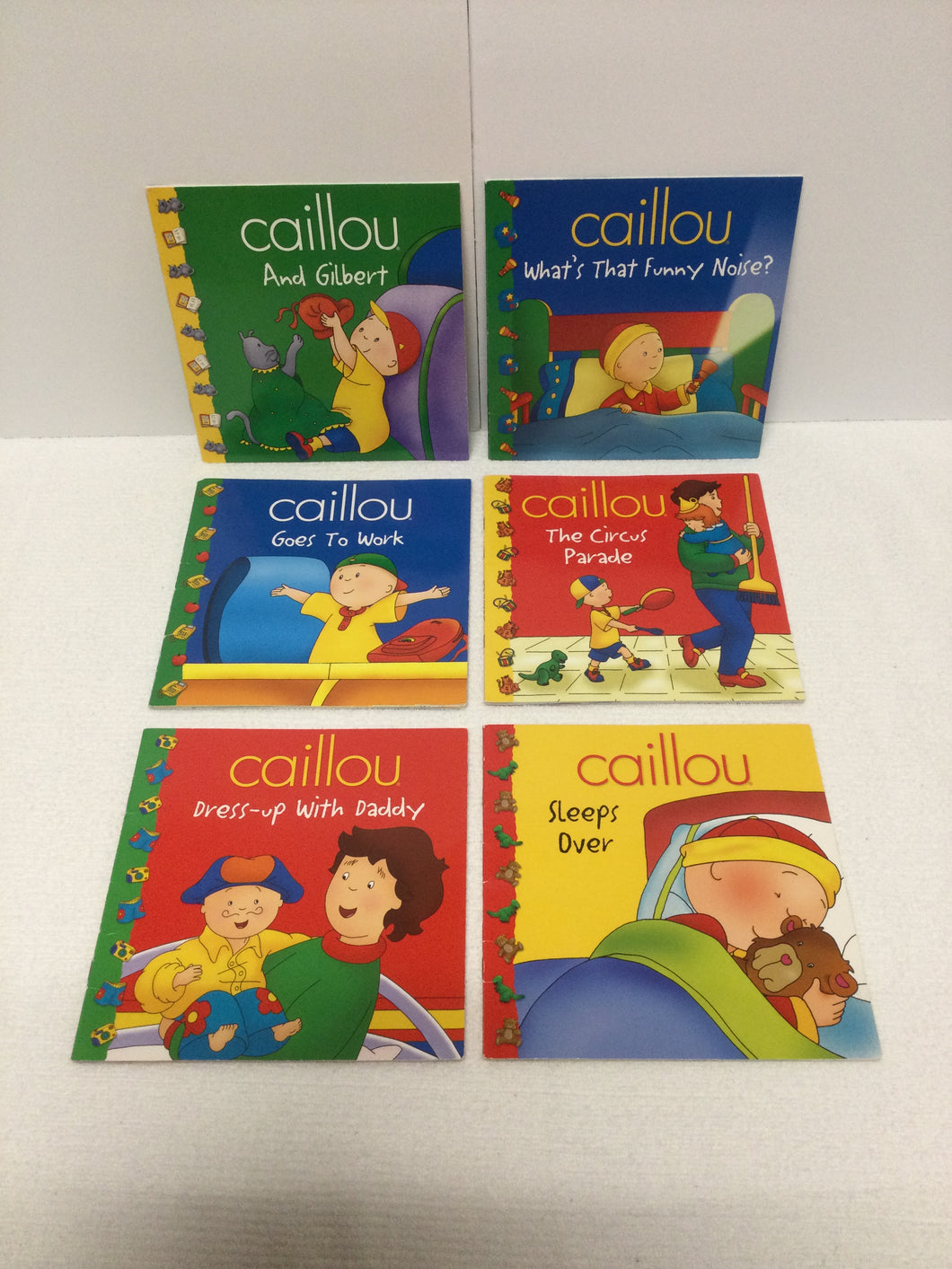 Caillou Box Set 6 books