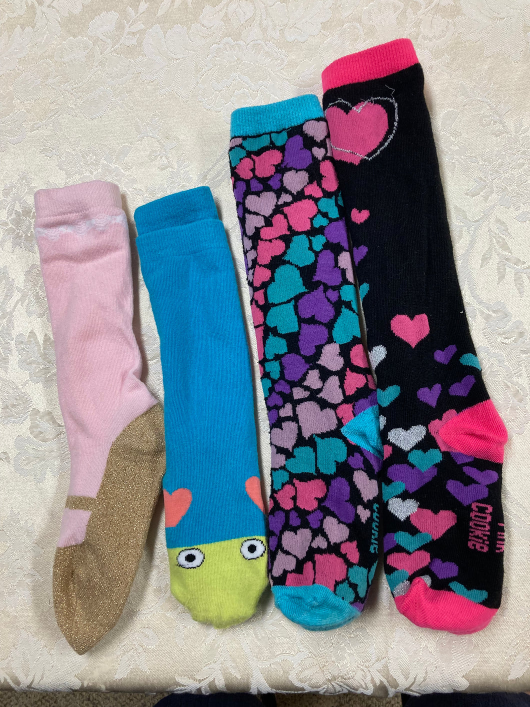 Gymboree Socks. 4 pair High. Ages 4-8