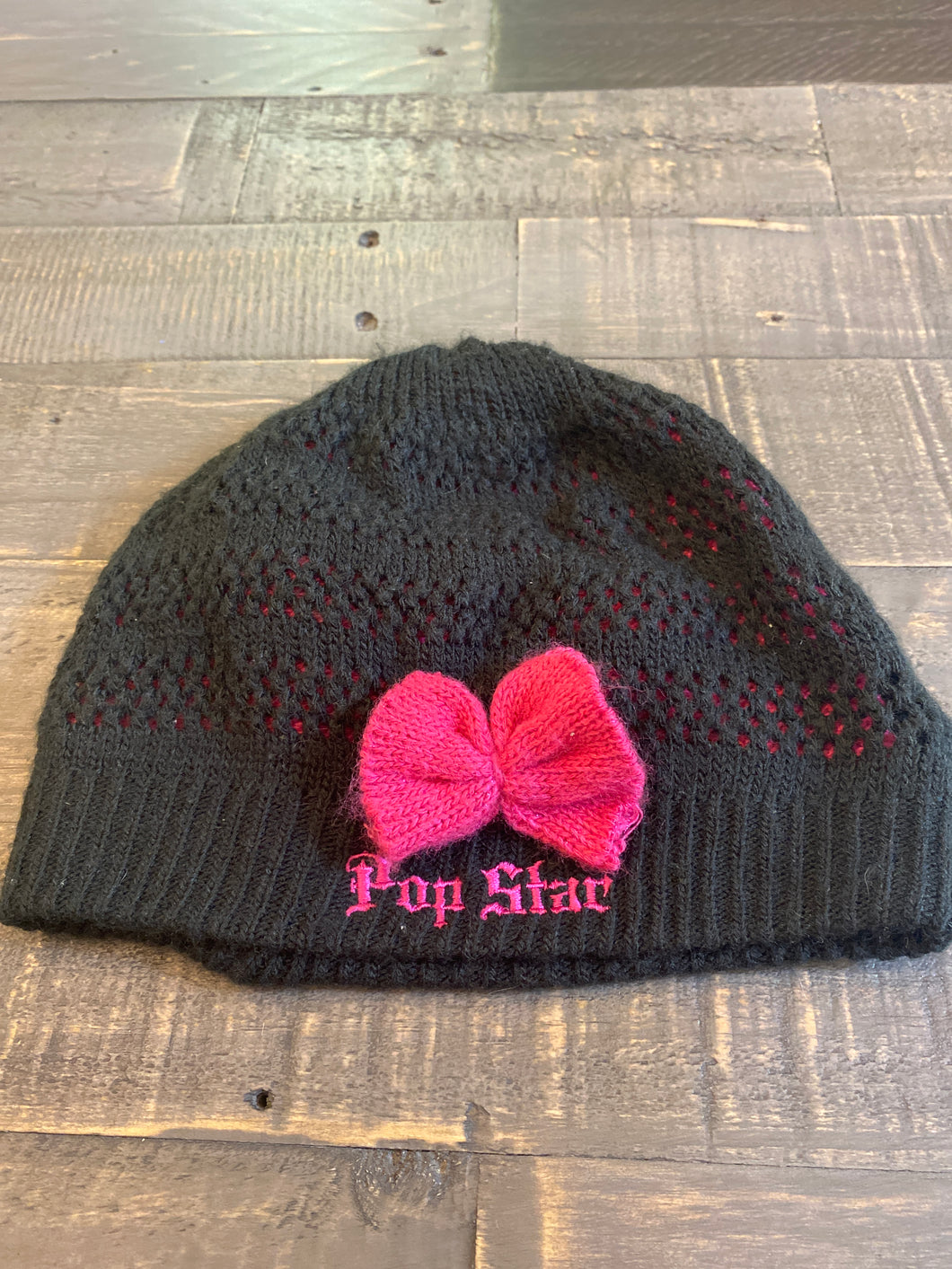Black and hot pink Winter hat with bow - size Kids 6