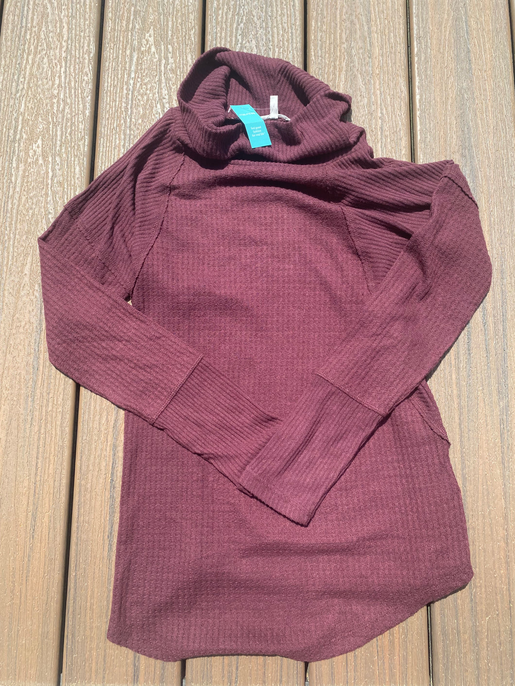 New lightweight sweater Dark purple size small - size Women S (4-6)