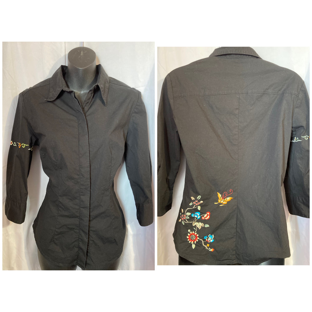 Express 3/4Sleeve Blouse Black W/ Embroidery - size Women M (8-10)