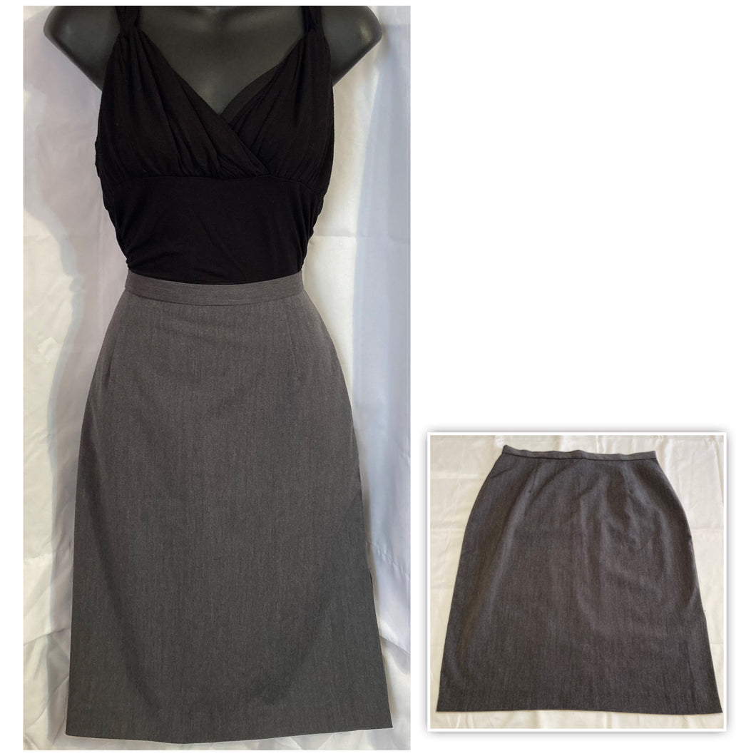 NY&CO Pencil Skirt Gray Size:10 - size Women M (8-10)