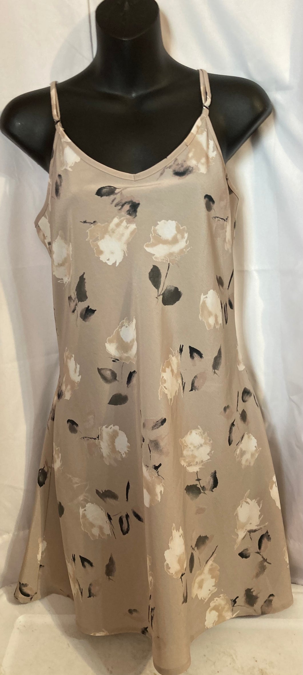 Express Floral Dress Like New, Never Worn - size Women XS (0-2)