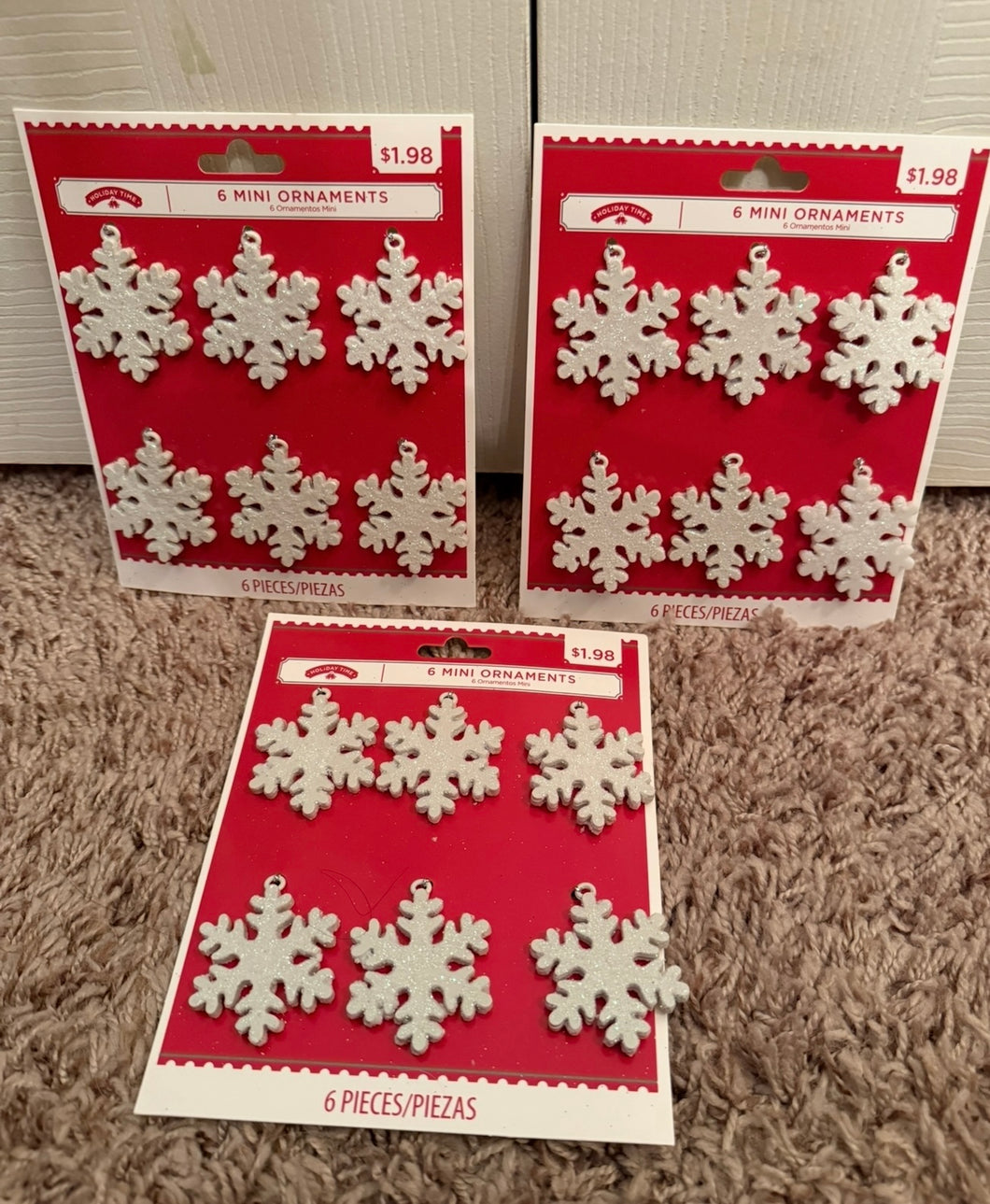 (3) 6CT, MINI SNOWFLAKE ORNAMENTS NEW