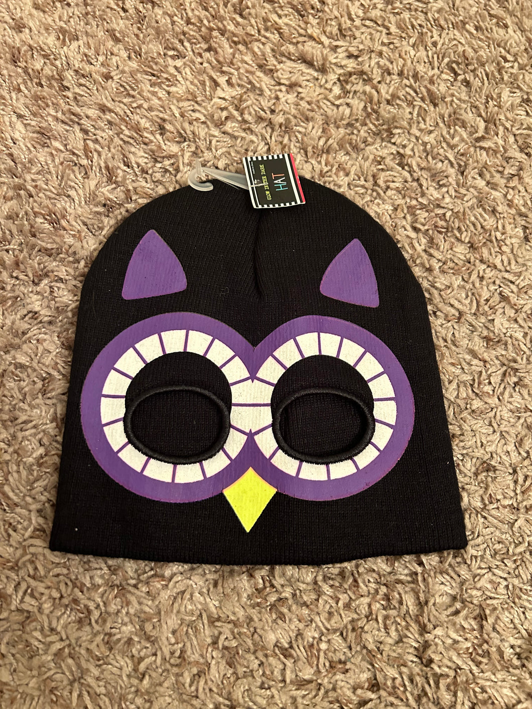 girls owl hat- one size NEW