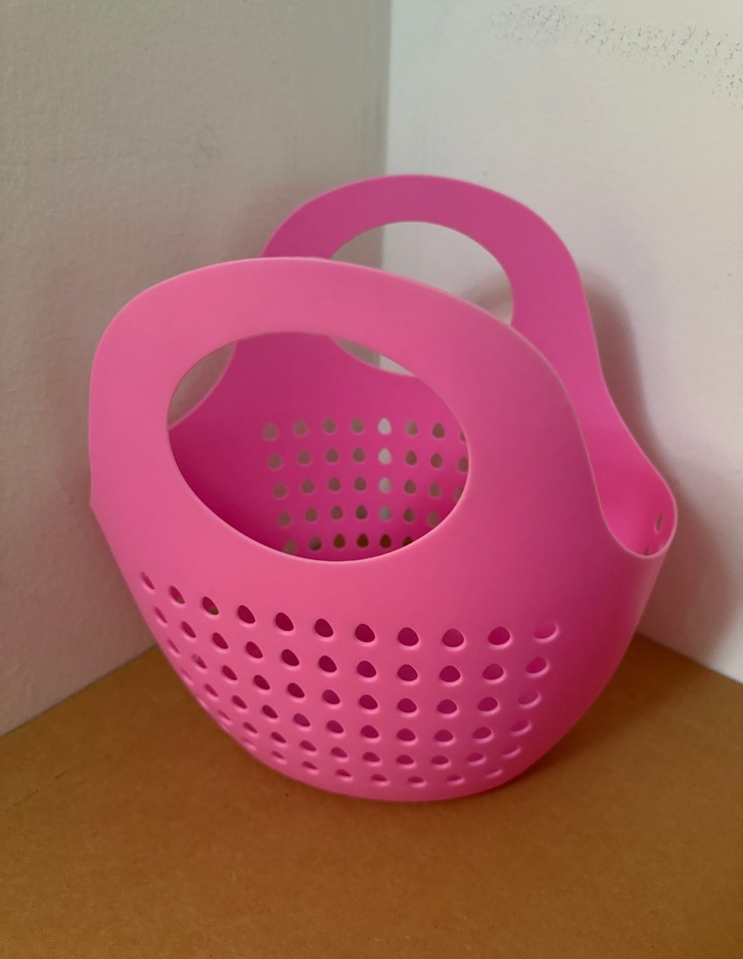 PINK EASTER BASKET EUC