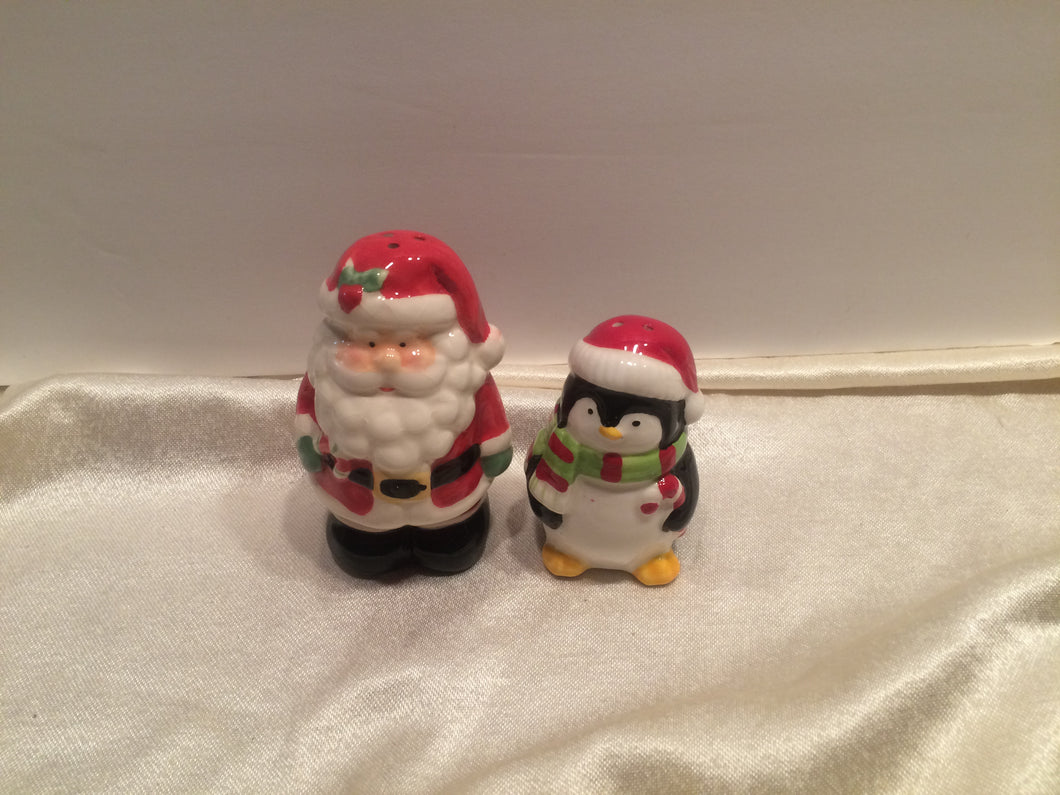 Santa penguin salt and pepper set #1