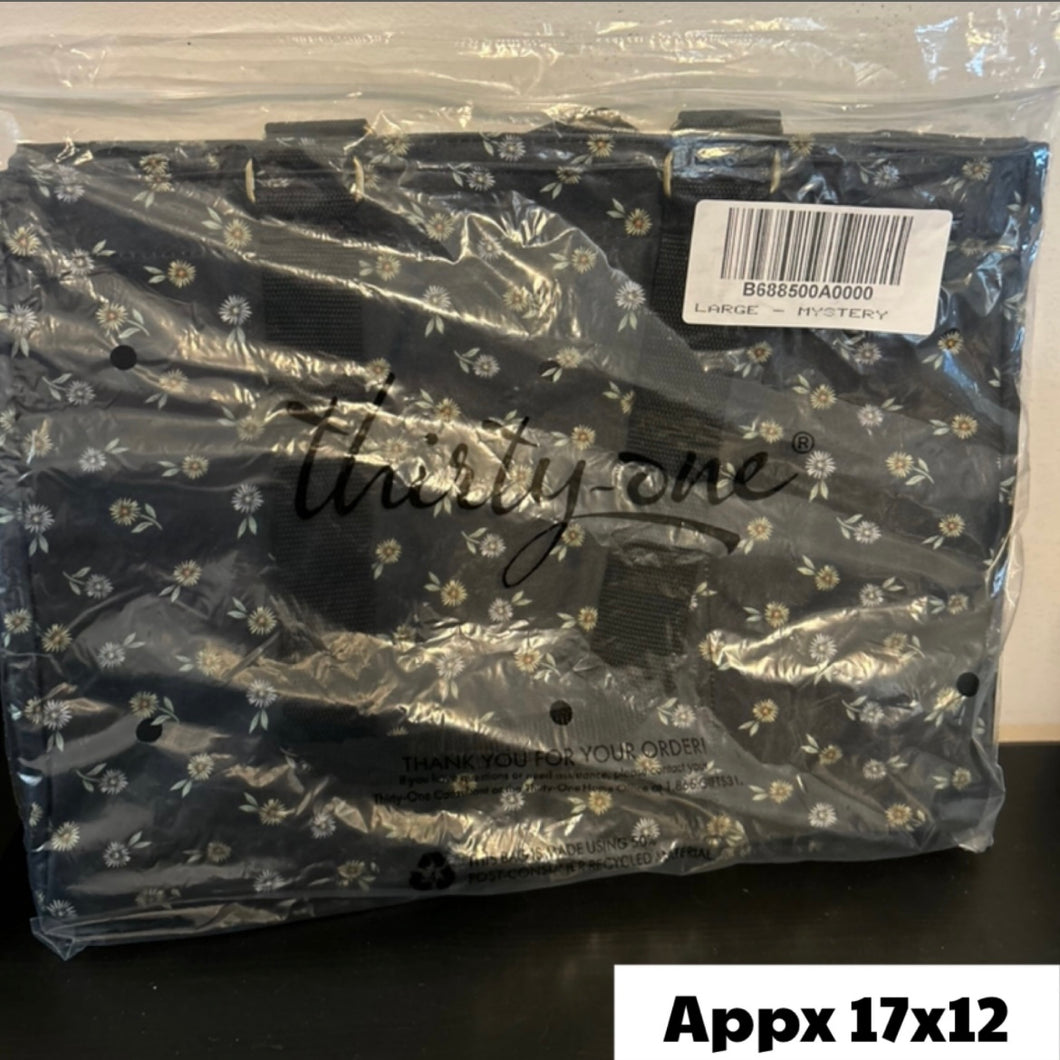 NEW Thirty-One bag Floral, lots of pockets