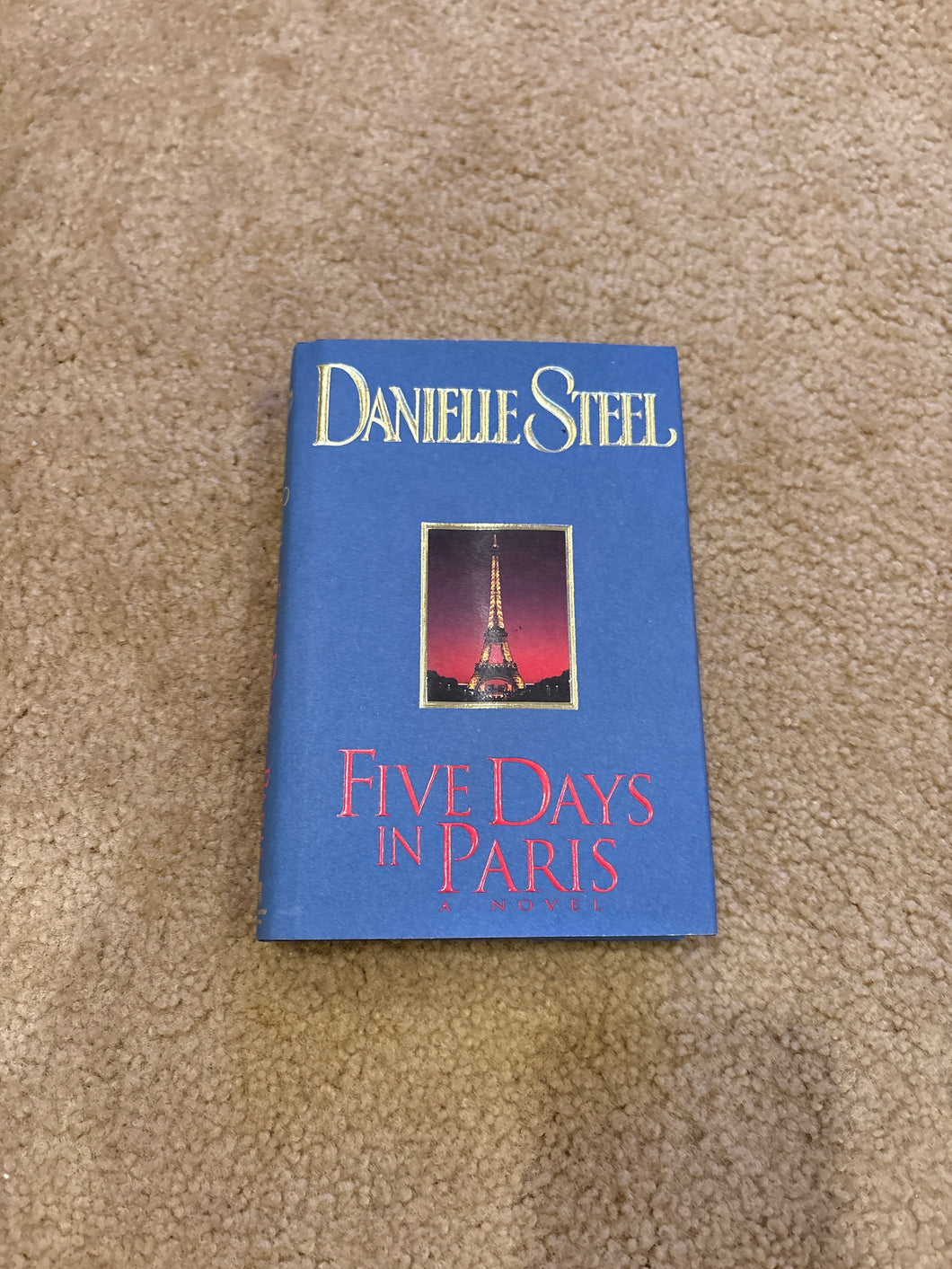 Danielle Steel- Five Days In Paris