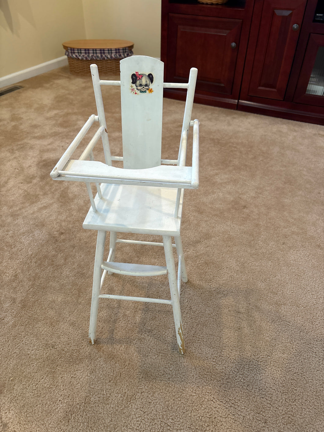 Doll white high chair paint scratched off leg
