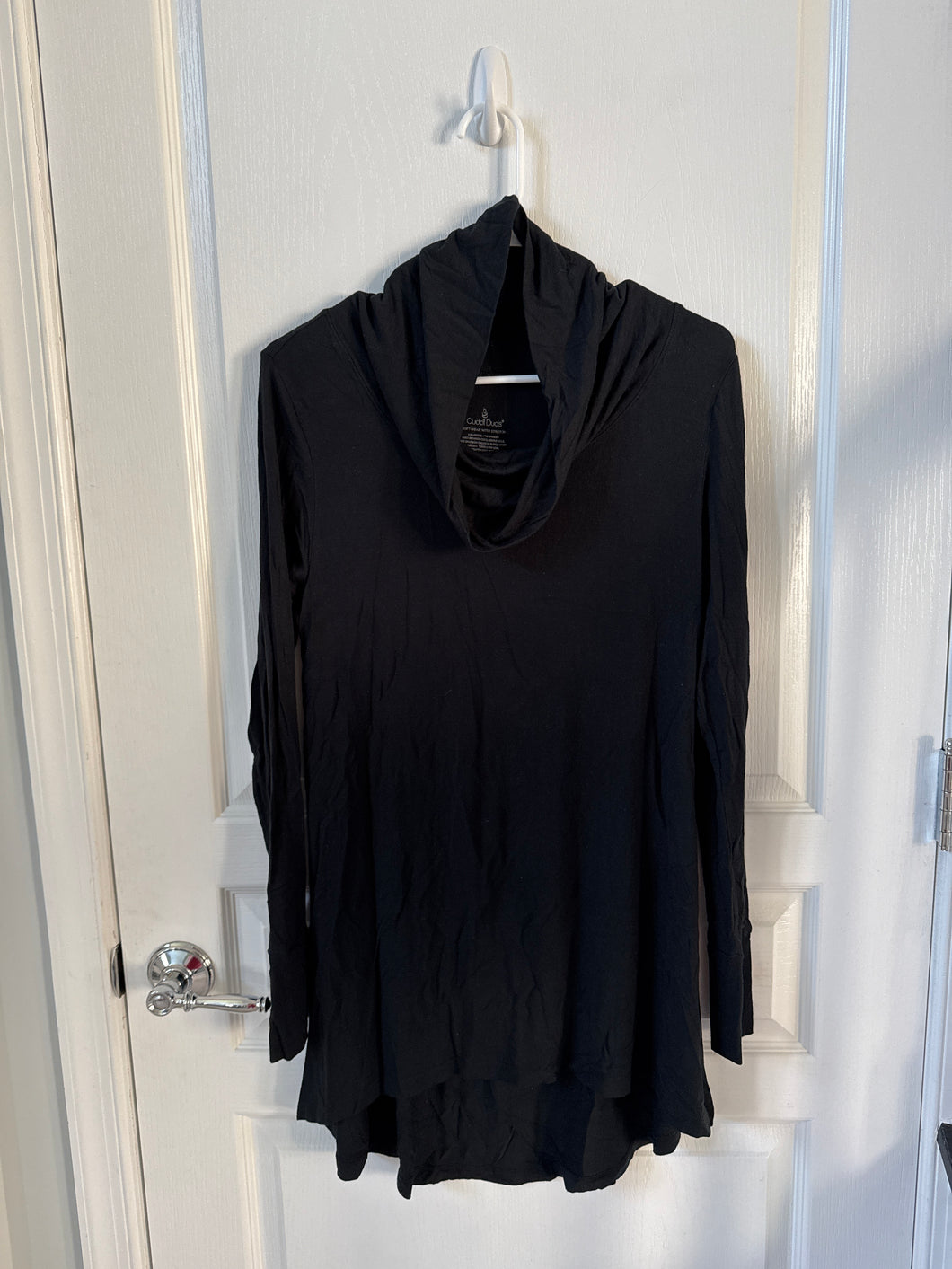 CuddleDuds (black) Softwear with stretch - size Women M (8-10)