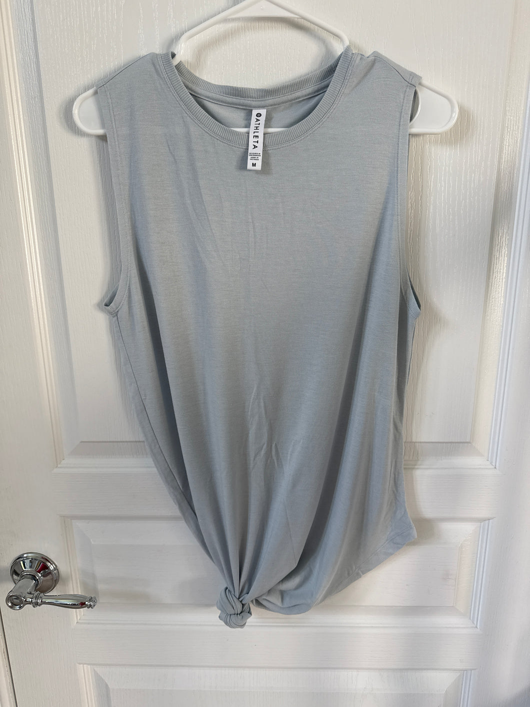 Athleta gray tank Super soft, side knot - size Women M (8-10)