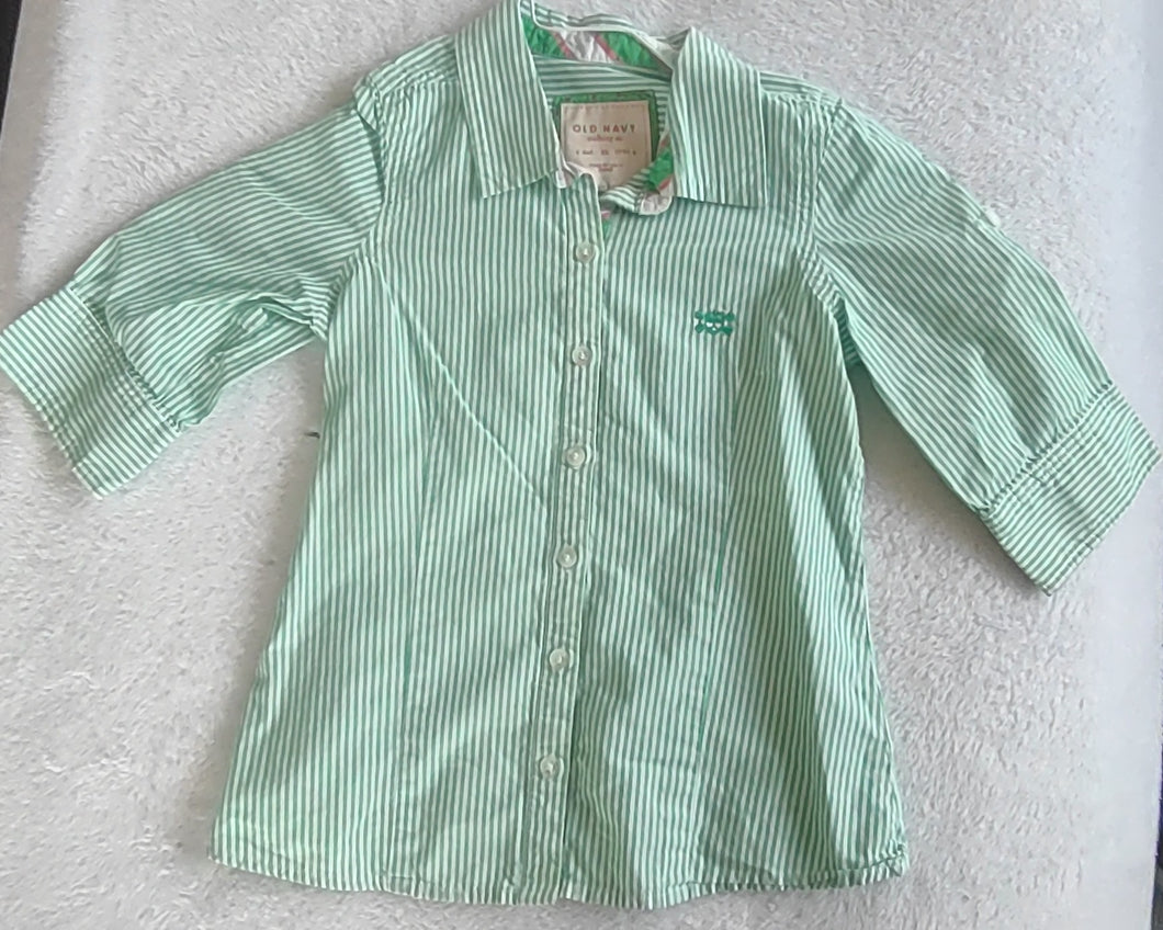 Old Navy buttondown 3/4 sleeve can roll - size 4T/4