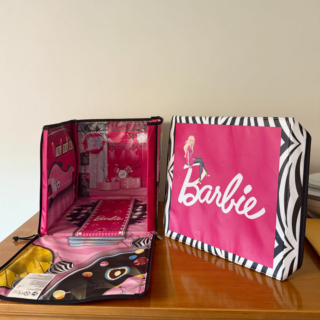 Barbie soft storage box Sides unzip for play