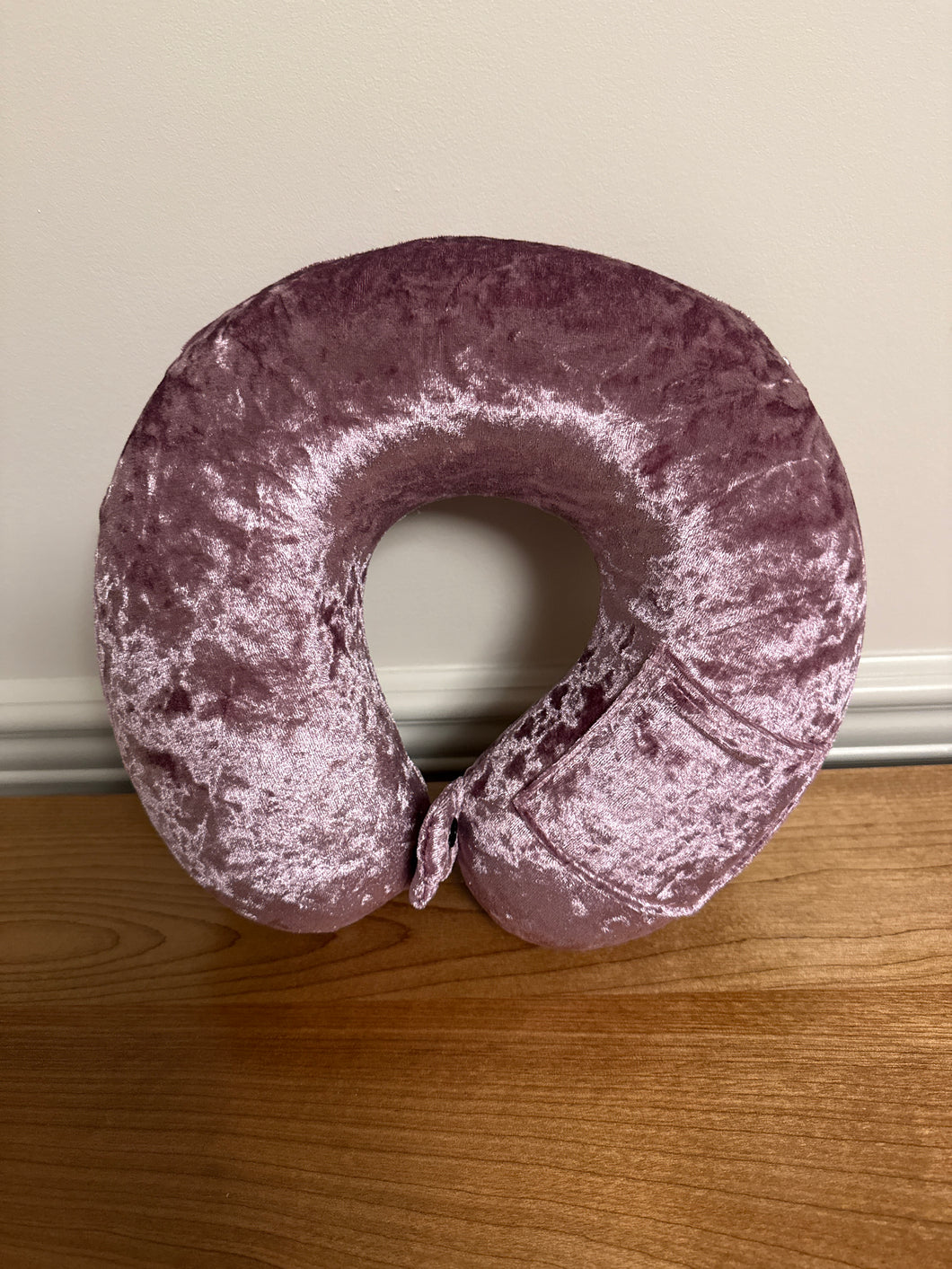 Memory Foam neck pillow Purple with tech pocket