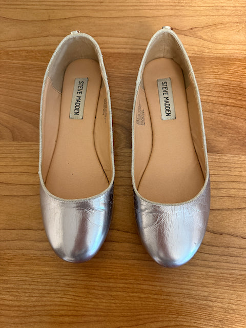 Steve Madden dress flats silver metallic - size shoes-youth 5