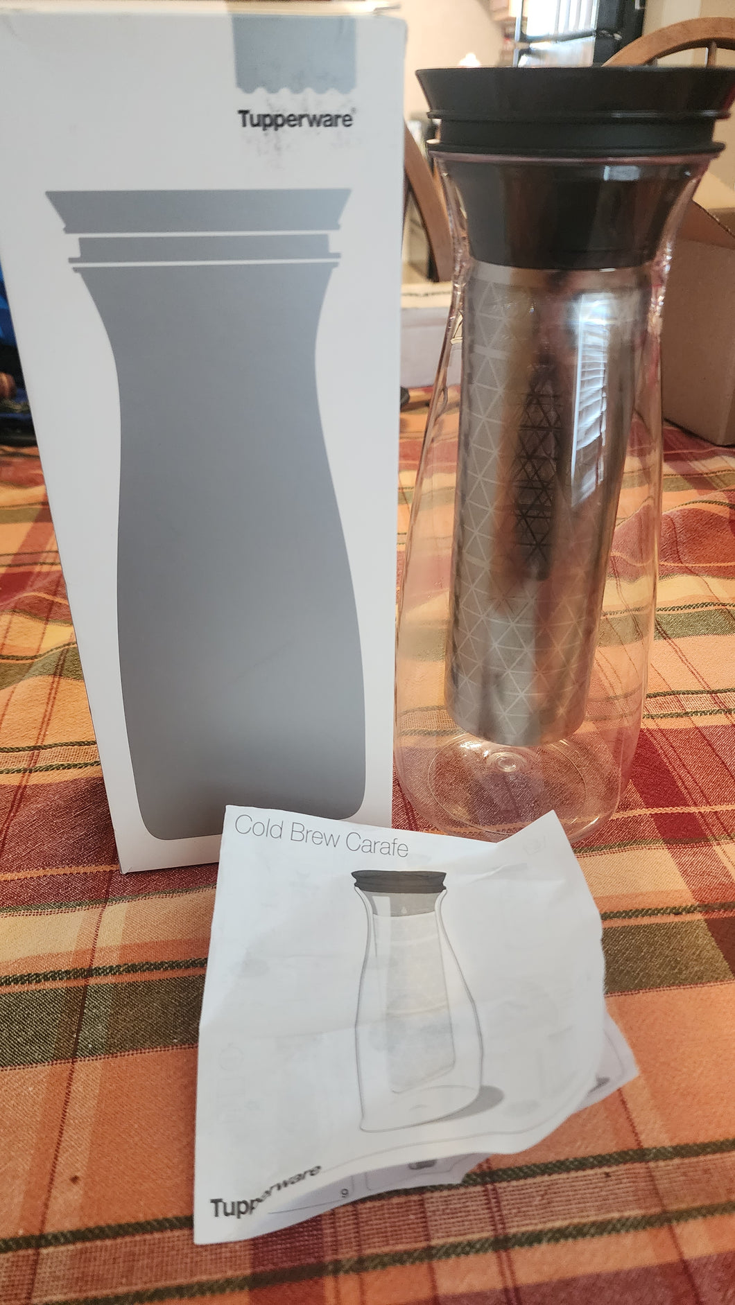 Tupperware Cold brew carafe