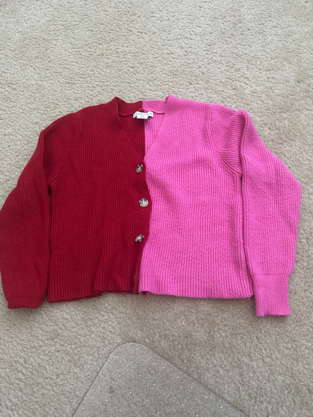 Pink/red cardigan - size Junior Girls S (3-5)