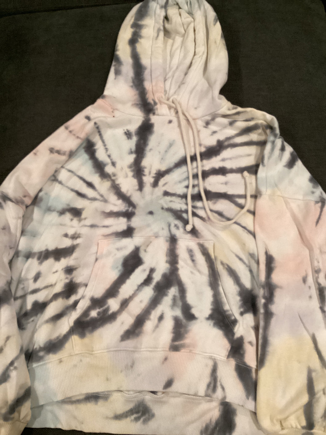 American Eagle tie-dye Hoodie - size Junior Girls M (7-9)